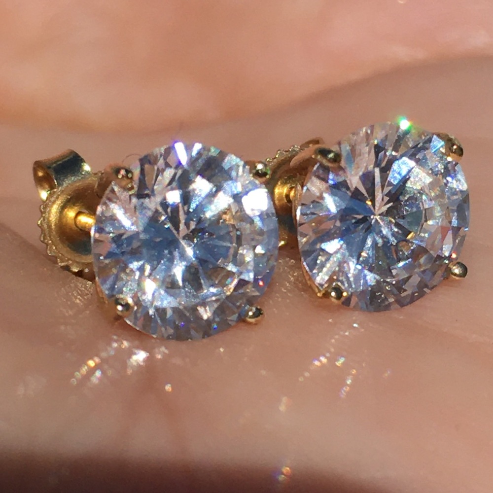 14k Solid Yellow Gold Round Solitaire Earrings - Picture 3 of 7